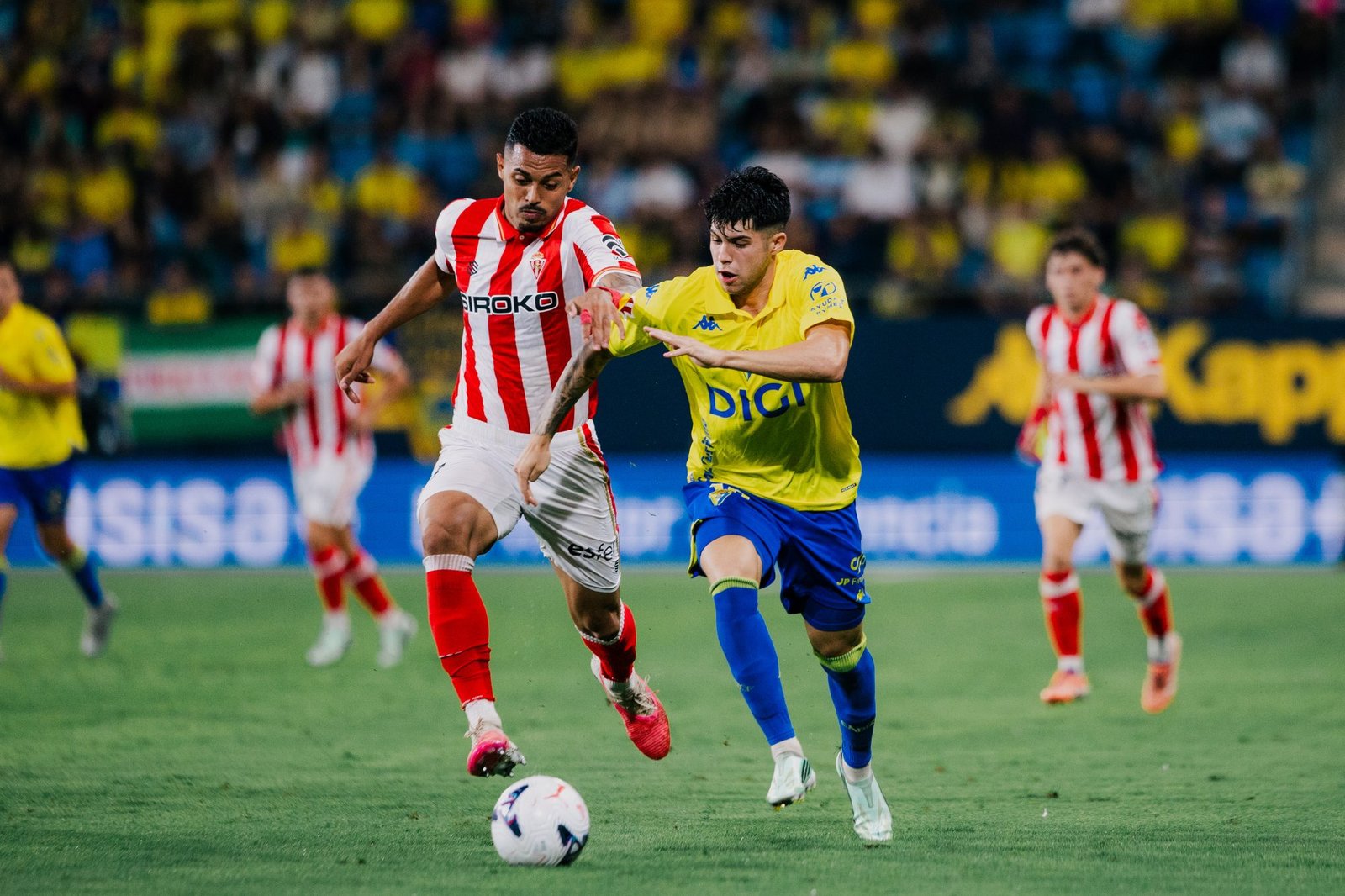 El Cádiz que juega, merece y pierde: 5 claves de la derrota ante el Sporting — foto 4