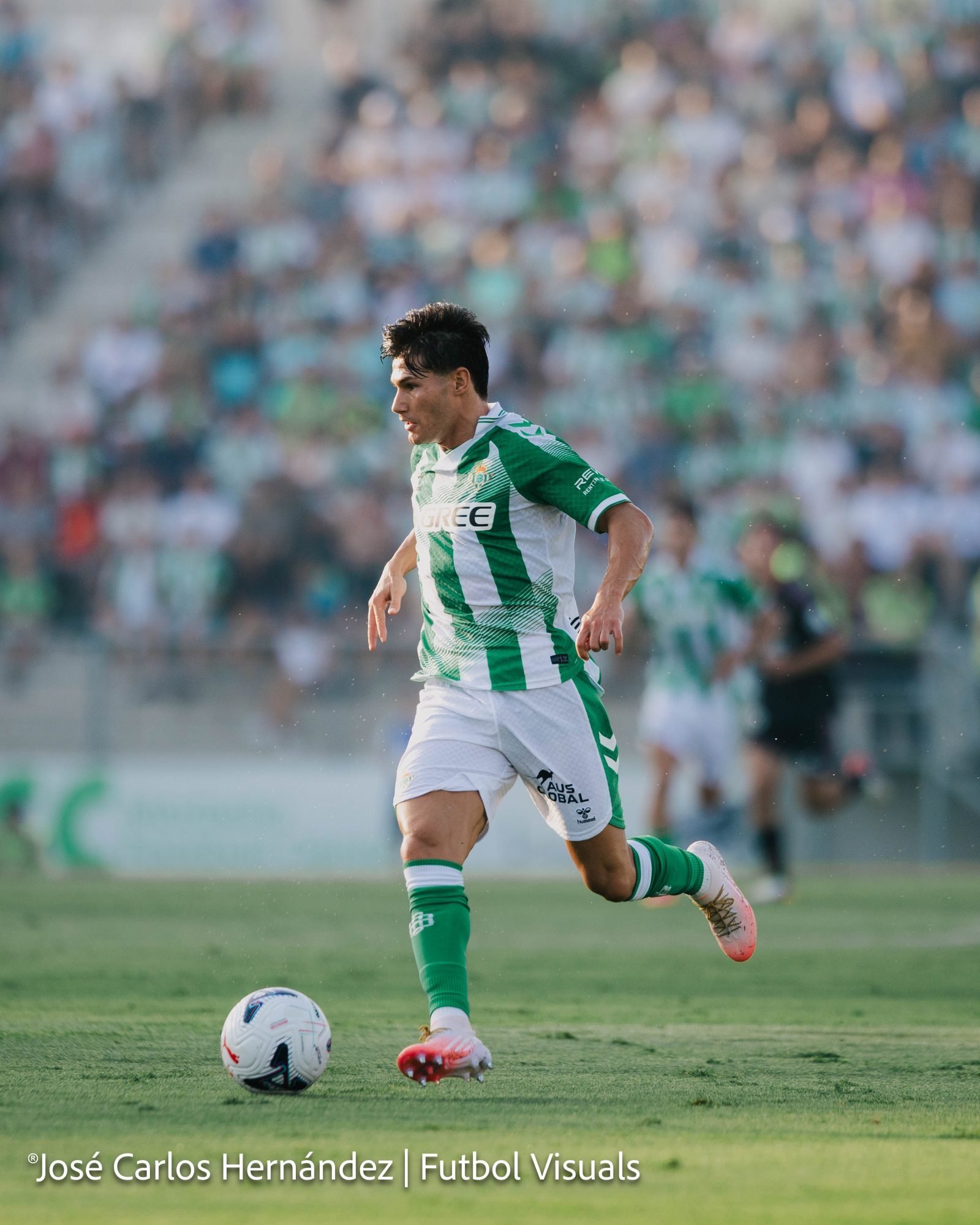 El Real Betis aplasta al Lyon en La Línea — foto 19