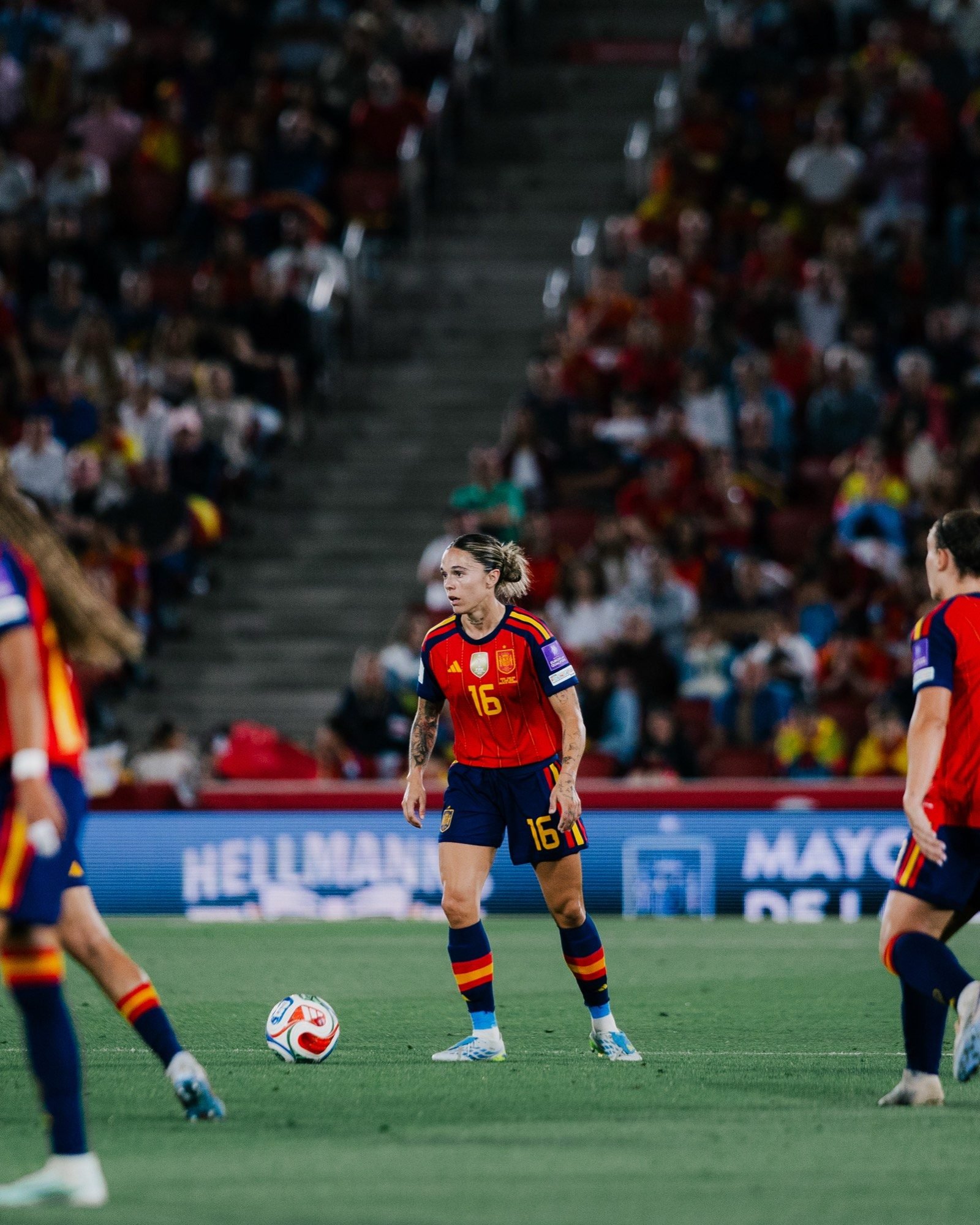 Las chicas de La Roja arrasan en Son Moix — foto 1