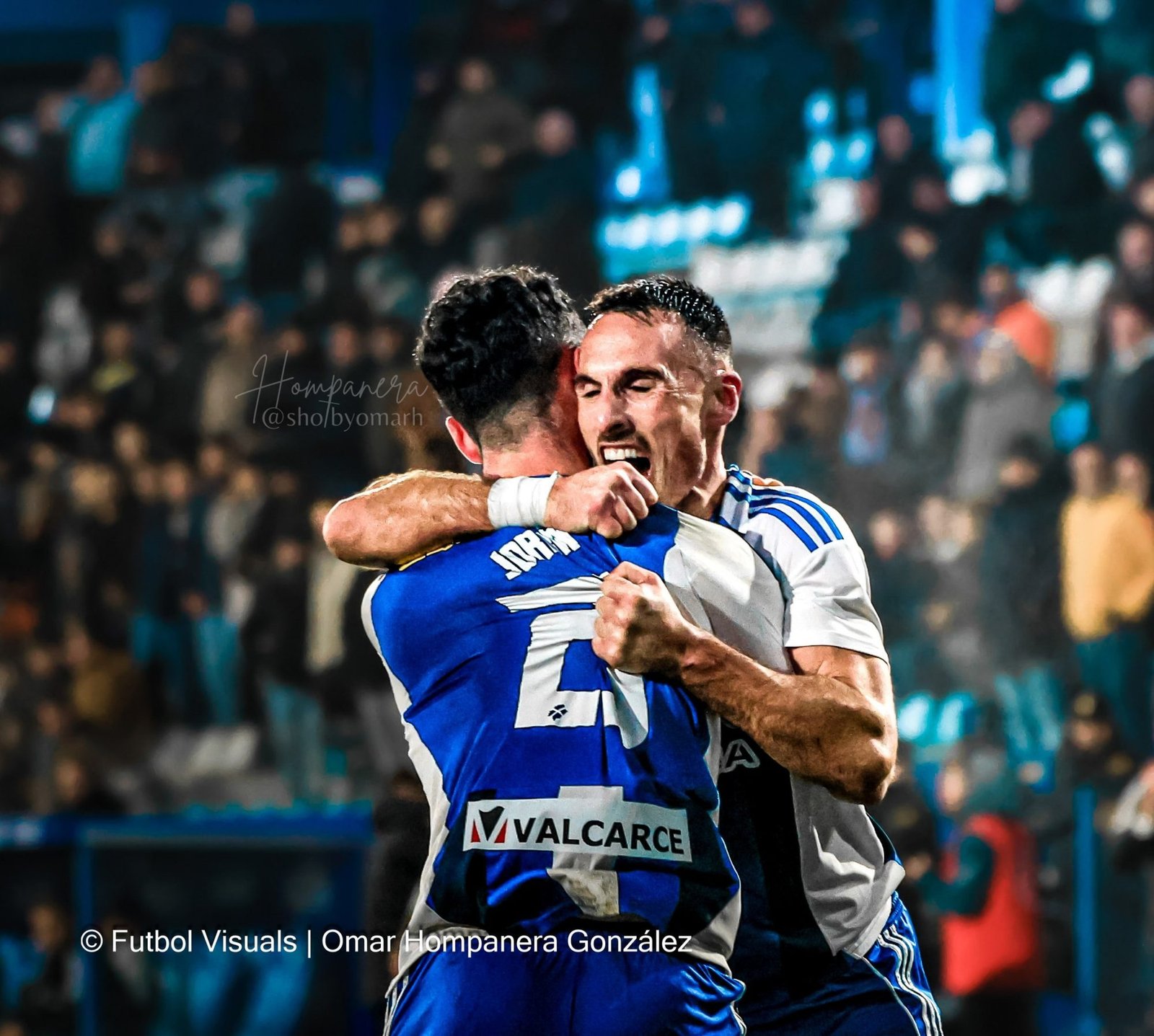 La Ponfe pasa la apisonadora por el Racing de Ferrol — foto 4